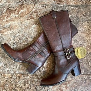 NEW! Born Lewisa Boots Dark Brown Ochre 8